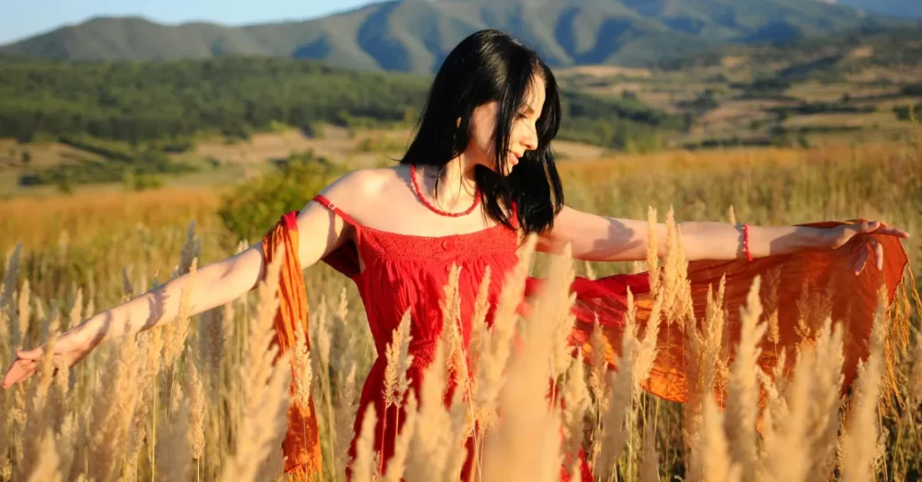 Como despertar a espiritualidade feminina na vida cotidiana